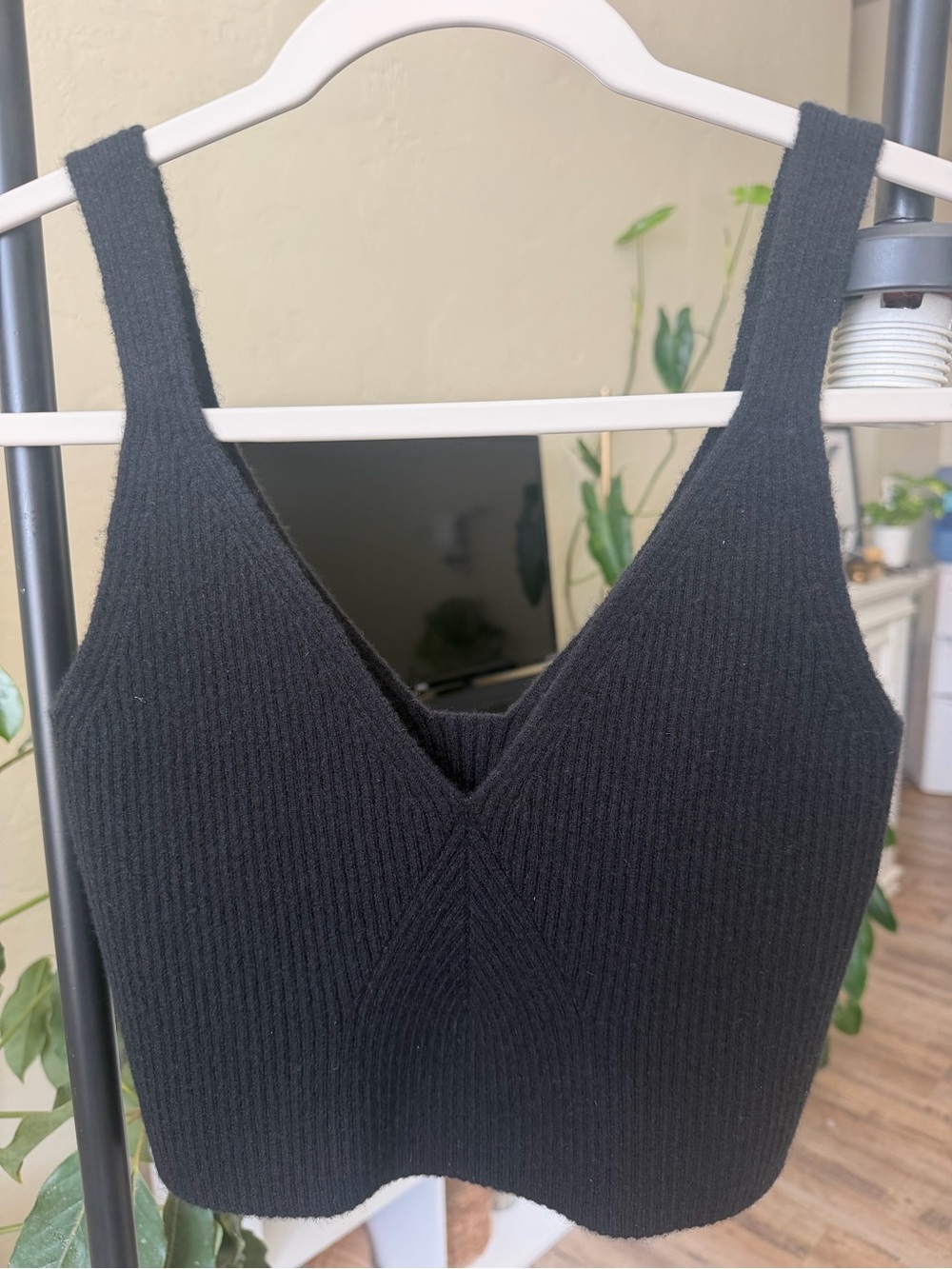 89% Cashmere J. Crew Black Ribbed V-Neck Crop Top